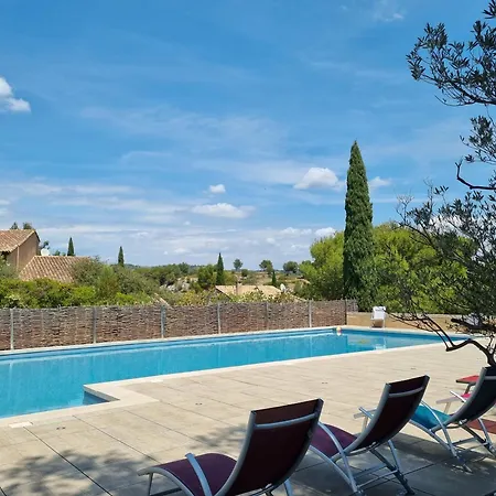 Holiday park Les Garrigues De La Vallee Des Baux