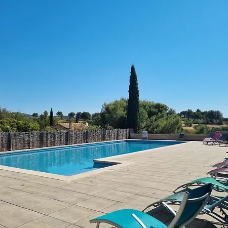 Holiday park Les Garrigues De La Vallee Des Baux
