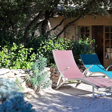 Les Garrigues De La Vallee Des Baux Holiday park