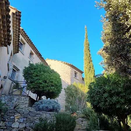 Holiday park Les Garrigues De La Vallee Des Baux *