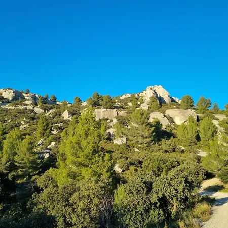 Les Garrigues De La Vallee Des Baux Holiday park Paradou