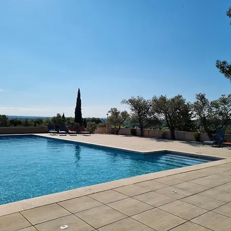 Les Garrigues De La Vallee Des Baux *
