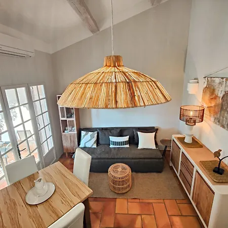 Vakantiepark Les Garrigues De La Vallee Des Baux *